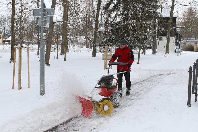 Vari Kehrbürste RKV-1000 für Mehrzweckträger, Schild für Schneeeinsatz ROR-1000