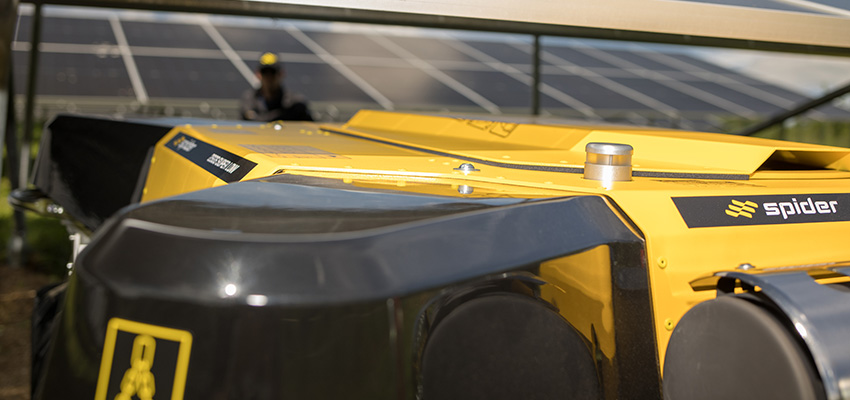 Spider 2SGS SUPERLOW EFI Großflächenmäher und Böschungsmäher ohne Seilwinde mit Schleuderwendung