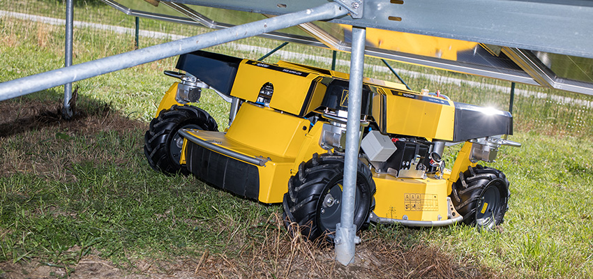 Spider 2SGS SUPERLOW EFI Großflächenmäher und Böschungsmäher ohne Seilwinde mit Schleuderwendung