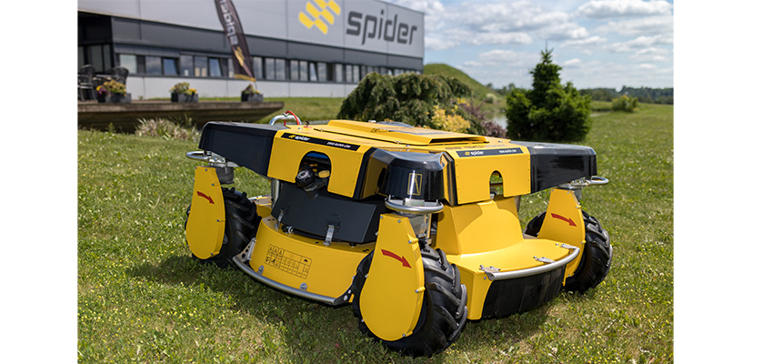 Spider 2SGS SUPERLOW EFI Großflächenmäher und Böschungsmäher mit Seilwinde und mit Schleuderwendung
