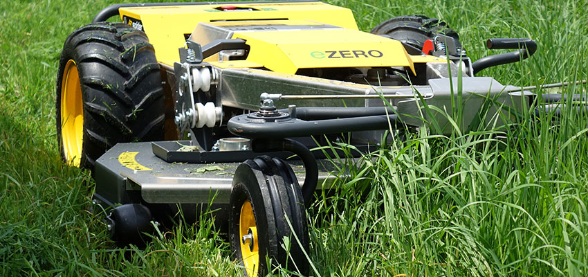 Spider E ZERO - vollelektrischer Großflächenmäher, Solarpark PflegeVorführmaschine