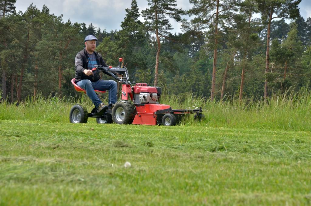 Anhängesitz mit 120 kg Nutzlast für Vari Raptor Hydro