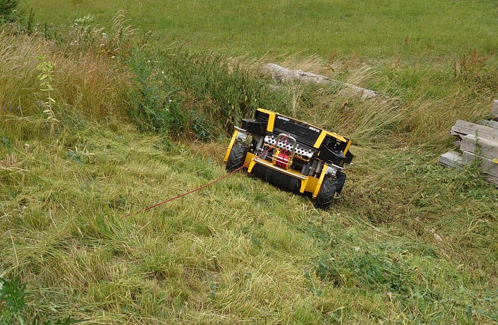 Spider 2SGS EFI Großflächenmäher und Böschungsmäher mit Seilwinde und Schleuderwendung