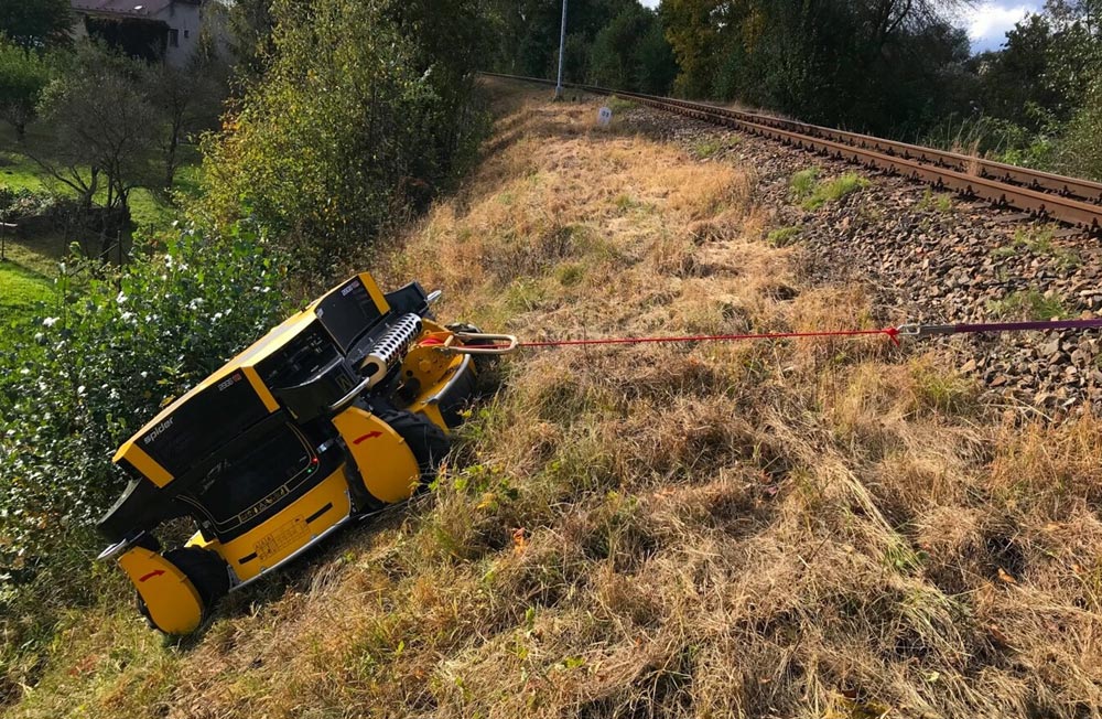 Spider 2SGS EFI Großflächenmäher und Böschungsmäher mit Seilwinde und Schleuderwendung